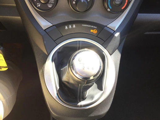 Toyota Verso-S - Afbeelding 18 van 25