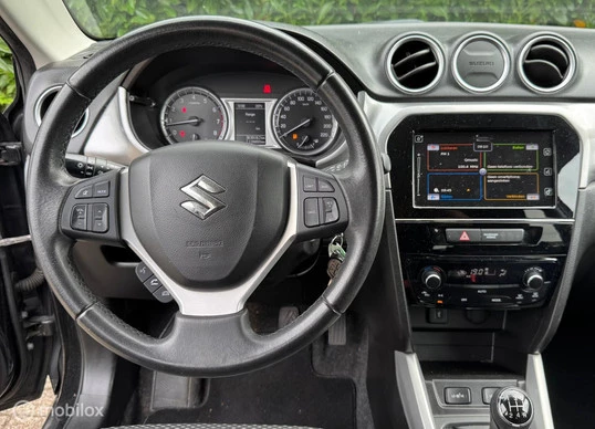 Suzuki Vitara - Afbeelding 17 van 18