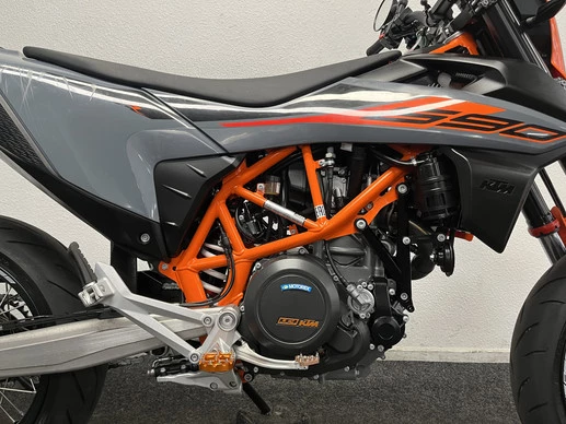KTM 690 - Afbeelding 7 van 22