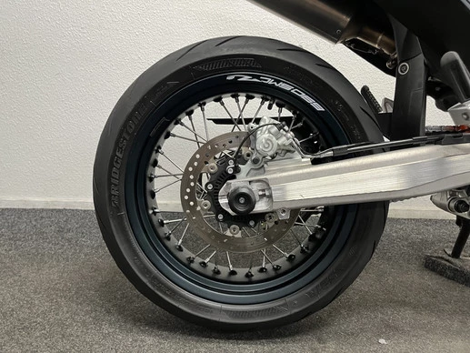 KTM 690 - Afbeelding 8 van 22