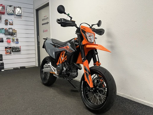 KTM 690 - Afbeelding 12 van 22