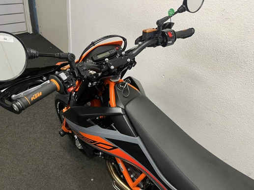 KTM 690 - Afbeelding 19 van 22