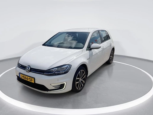 Volkswagen e-Golf - Afbeelding 1 van 13