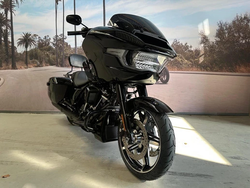 Harley-Davidson Road Glide - Afbeelding 6 van 10