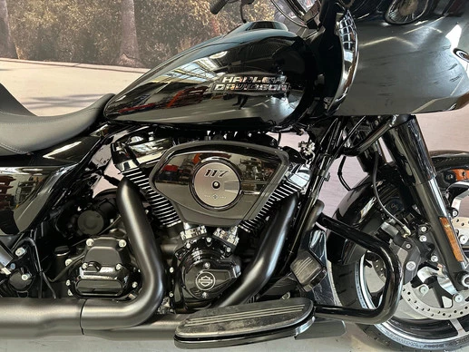 Harley-Davidson Road Glide - Afbeelding 7 van 10