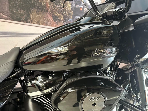 Harley-Davidson Road Glide - Afbeelding 8 van 10