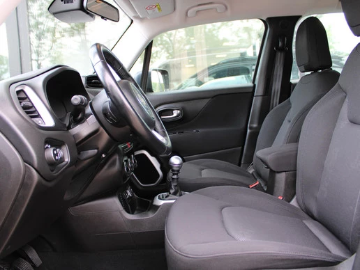 Jeep Renegade - Afbeelding 13 van 25