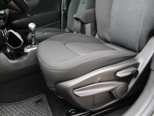 Jeep Renegade - Afbeelding 14 van 25