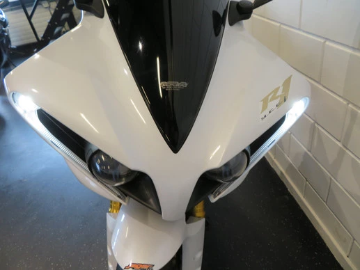 Yamaha YZF - Afbeelding 13 van 13
