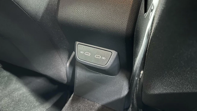 Volkswagen Polo - Afbeelding 17 van 30