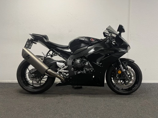 Honda CBR 1000 RR - Afbeelding 1 van 22