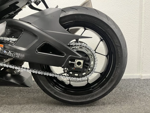 Honda CBR 1000 RR - Afbeelding 18 van 22