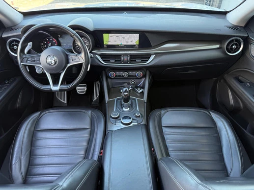 Alfa Romeo Stelvio - Afbeelding 2 van 30