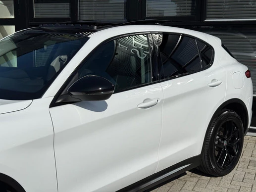 Alfa Romeo Stelvio - Afbeelding 9 van 30