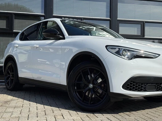 Alfa Romeo Stelvio - Afbeelding 20 van 30