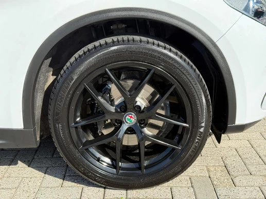 Alfa Romeo Stelvio - Afbeelding 26 van 30