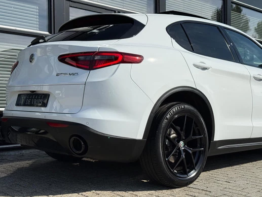 Alfa Romeo Stelvio - Afbeelding 30 van 30