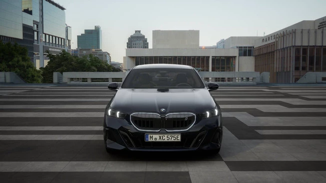 BMW i5 - Afbeelding 3 van 10