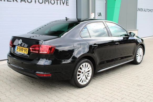Volkswagen Jetta - Afbeelding 7 van 30