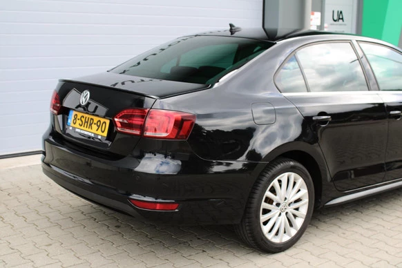 Volkswagen Jetta - Afbeelding 8 van 30