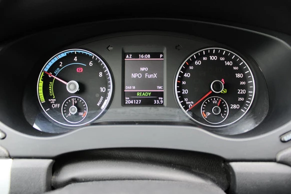 Volkswagen Jetta - Afbeelding 22 van 30