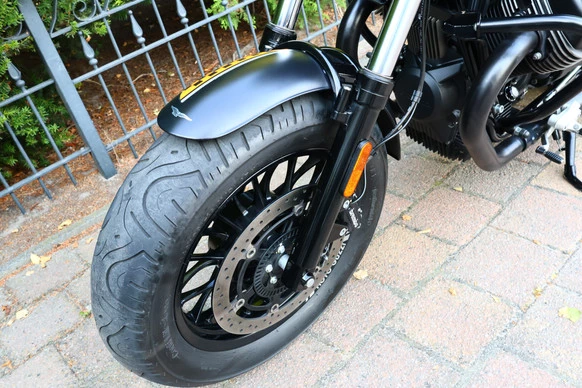 Moto Guzzi V9 - Afbeelding 12 van 25