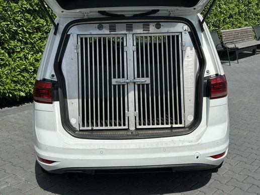Volkswagen Touran - Afbeelding 18 van 30