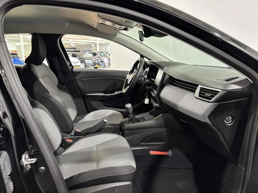 Renault Clio - Afbeelding 15 van 30