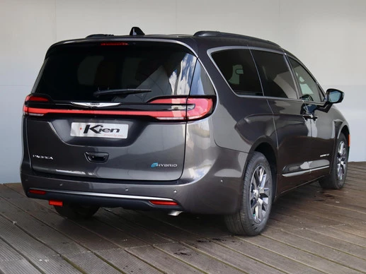 Chrysler Pacifica - Afbeelding 4 van 30