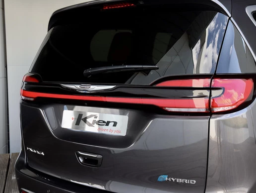 Chrysler Pacifica - Afbeelding 21 van 30