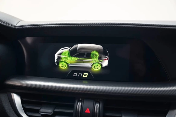 Alfa Romeo Stelvio - Afbeelding 26 van 30