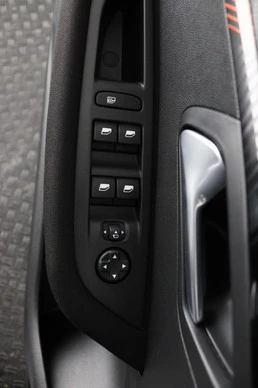 Peugeot e-208 - Afbeelding 19 van 30
