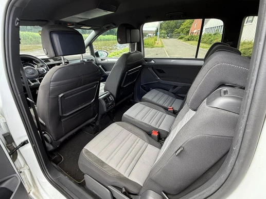 Volkswagen Touran - Afbeelding 17 van 30