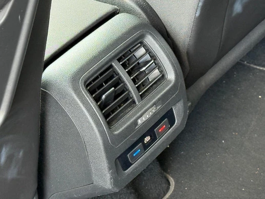Volkswagen Touran - Afbeelding 18 van 30