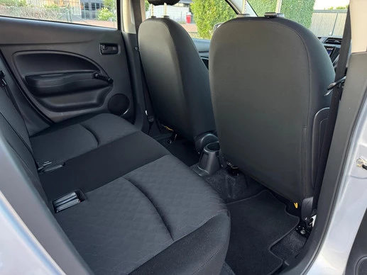 Mitsubishi Space Star - Afbeelding 16 van 30