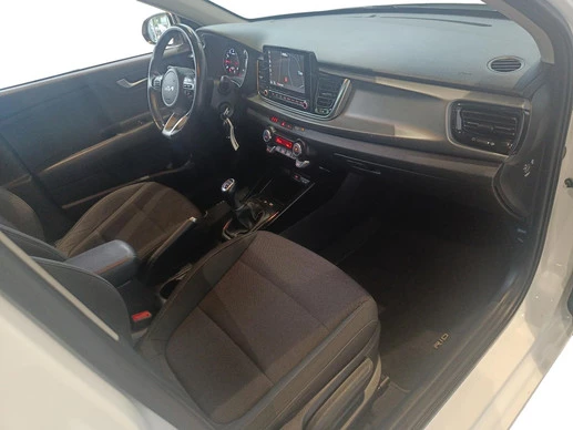 Kia Rio - Afbeelding 12 van 21
