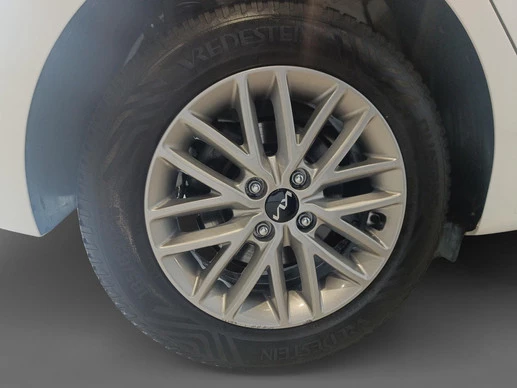 Kia Rio - Afbeelding 18 van 21