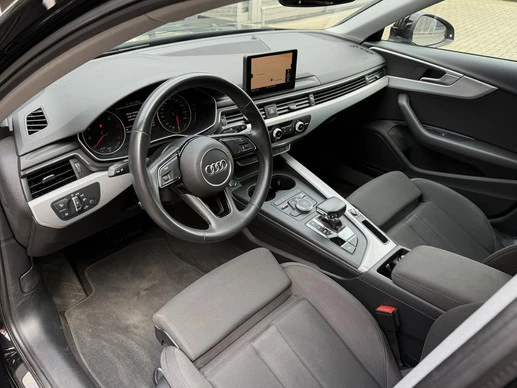 Audi A4 - Afbeelding 2 van 28