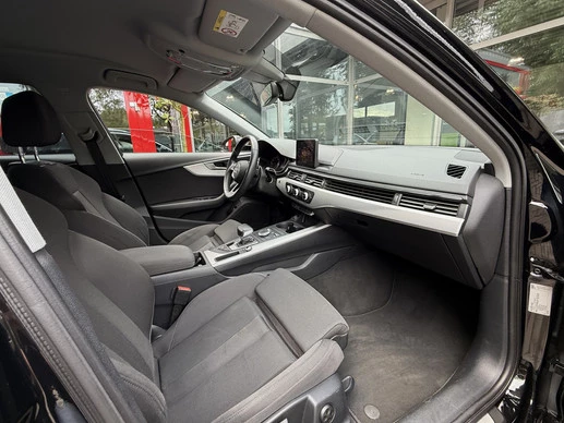 Audi A4 - Afbeelding 26 van 28
