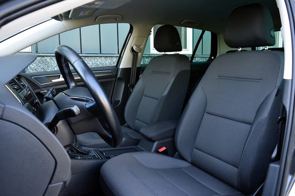 Volkswagen e-Golf - Afbeelding 12 van 30