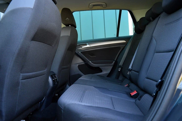 Volkswagen e-Golf - Afbeelding 13 van 30