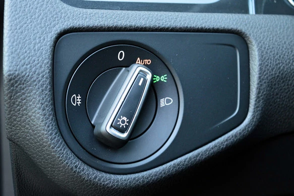 Volkswagen e-Golf - Afbeelding 25 van 30