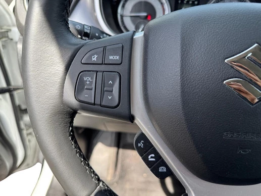 Suzuki Vitara - Afbeelding 11 van 28
