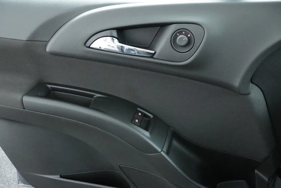 Opel Meriva - Afbeelding 27 van 30