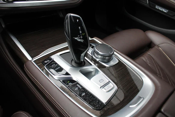 BMW 7 Serie - Afbeelding 4 van 30