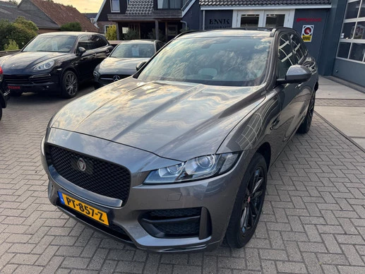 Jaguar F-PACE - Afbeelding 15 van 30