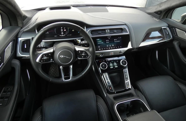 Jaguar I-PACE - Afbeelding 28 van 30