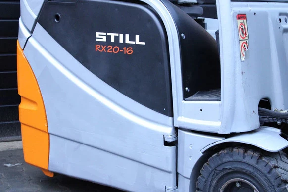 Still  - Afbeelding 10 van 15