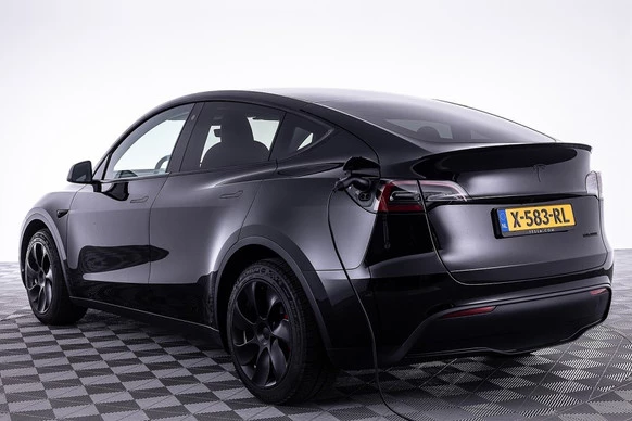 Tesla Model Y - Afbeelding 2 van 24