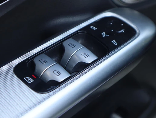 Mercedes-Benz EQE - Afbeelding 16 van 30